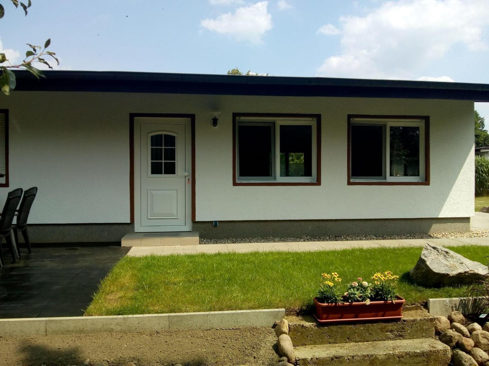 Behaglicher Bungalow Fuer Mensch Und Hund Barkhagen Εξωτερικό φωτογραφία